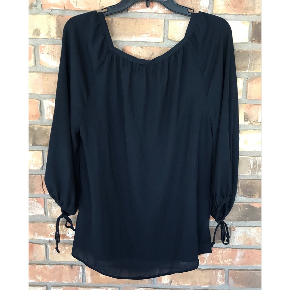 Banana Republic Women’s Navy Top Size Small